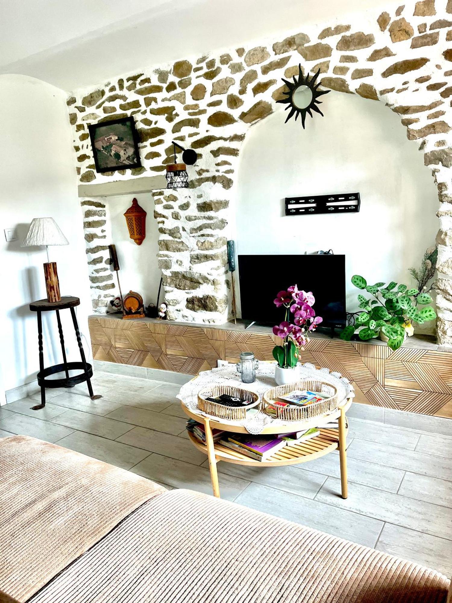 Appartement Cosy Saint-Hilaire-de-Brethmas Exterior foto